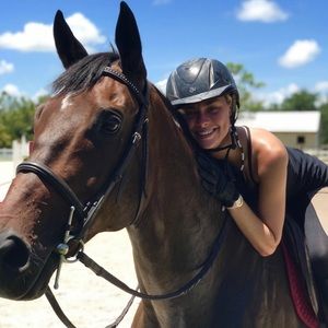 Meet your Posher, Candyce